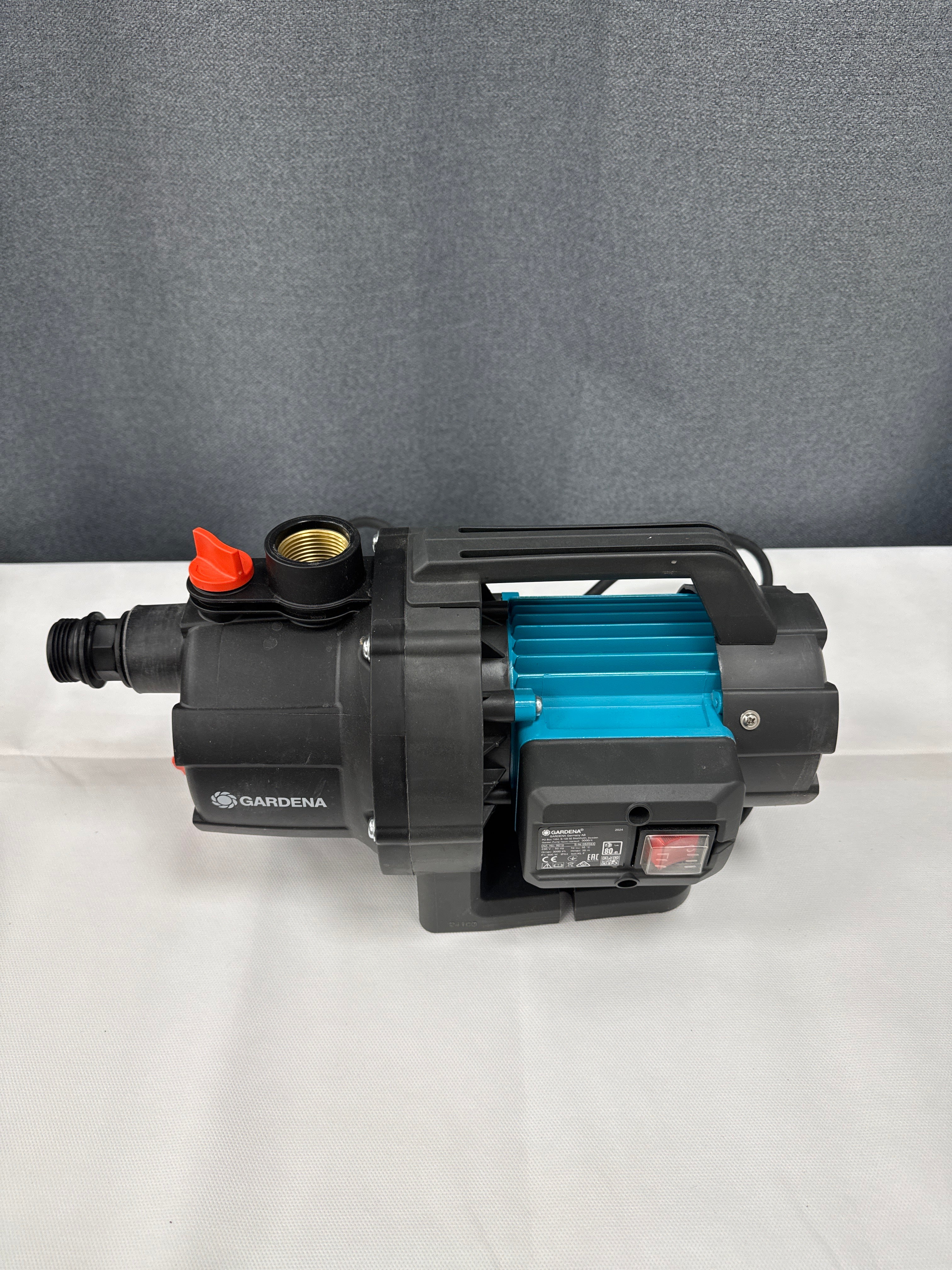 Dārza sūknis Gardena 3000/4 BASIC