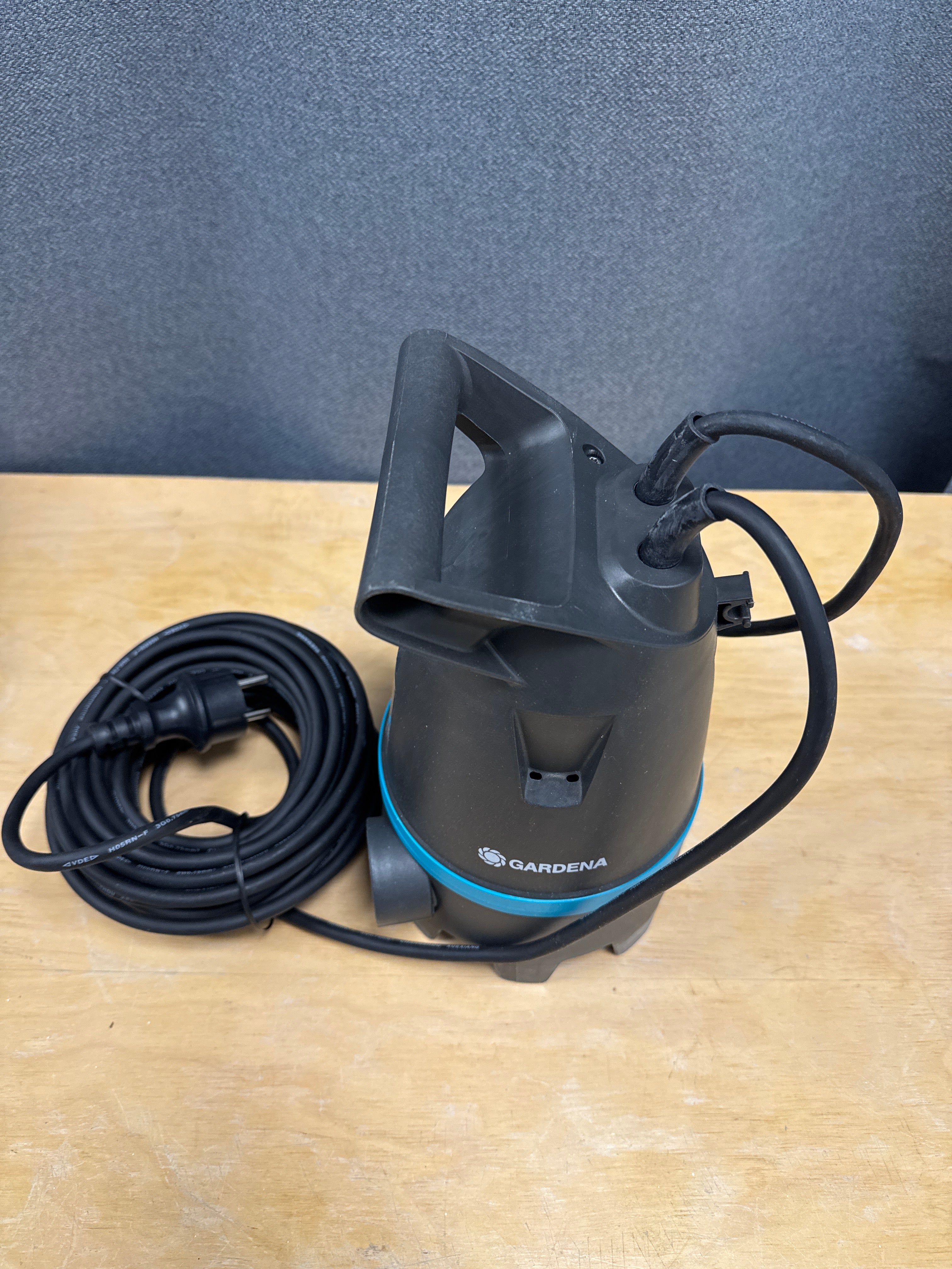 Iegremdējamais sūknis Gardena 0500 BASIC